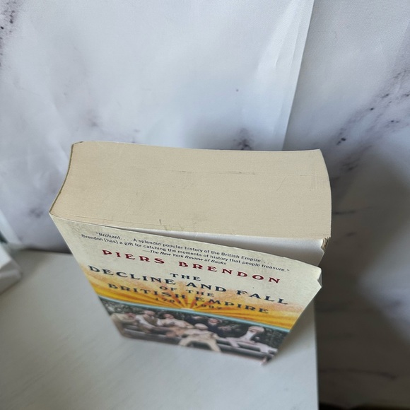 THE DECLINE AND FALL OF THE BRITISH EMPIRE - PIERS BRENDON PAPERBACK BOOK - Picture 3 of 6